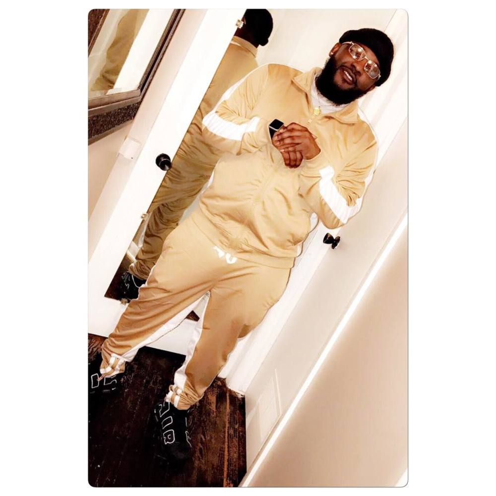 Meet your Posher, Nino